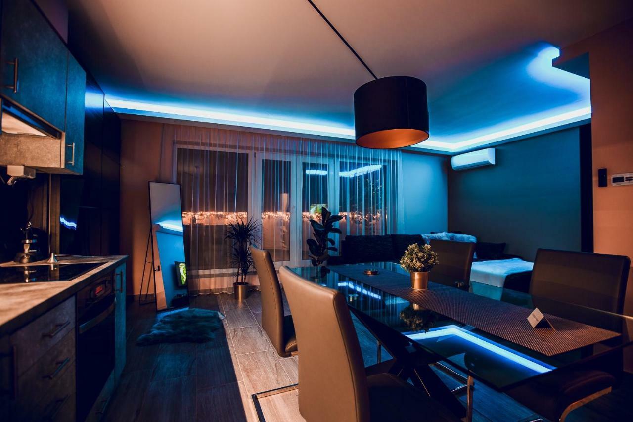 Apartment Sunlight Gold Penthouse - Exclusive Szeged