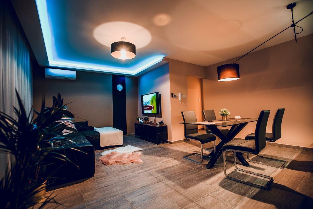 Sunlight Gold Penthouse - Exclusive Apartment *